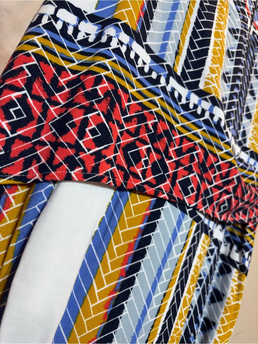 Lysse Geometric pull on Pencil Skirt Bold Aztec Tribal Size S